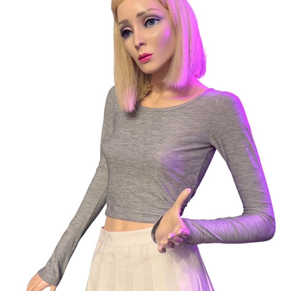 Aritzia The Constant Crop Top Gray Long Sleeve Open Back Balletcore Athleisure S